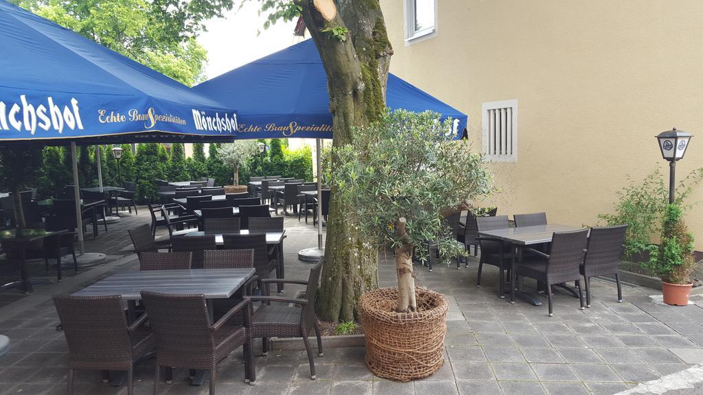 Hotel Restaurant Platamon Feuchtwangen Exterior foto